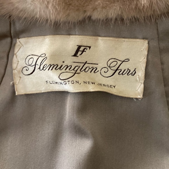Vintage: Flemington Furs Jacket/Cape Size: M/S - Picture 2 of 7